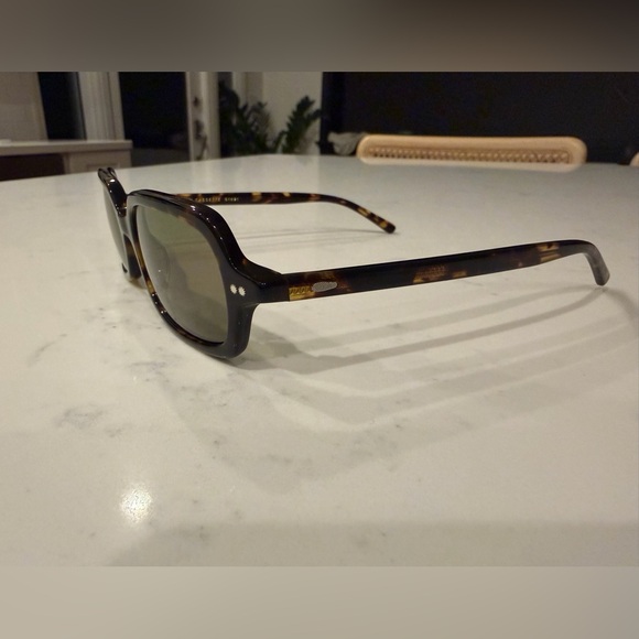 Tortoiseshell Sunglasses - Picture 6 of 8